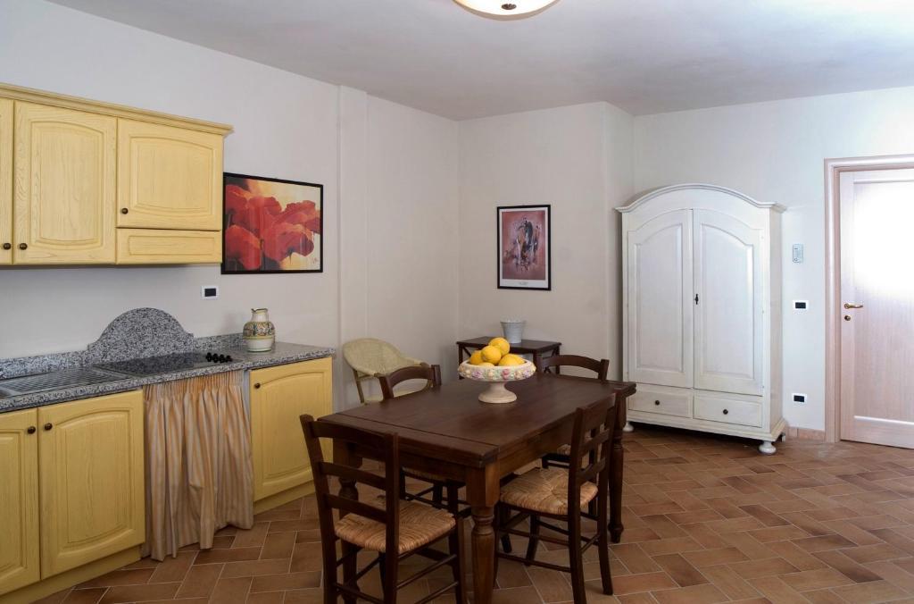 Le Corti Del Sole Residence Venturina Terme Phòng bức ảnh
