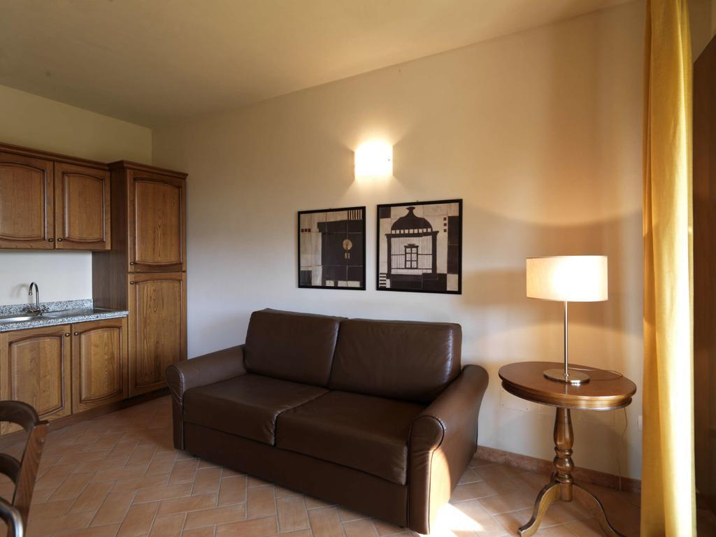Le Corti Del Sole Residence Venturina Terme Ngoại thất bức ảnh