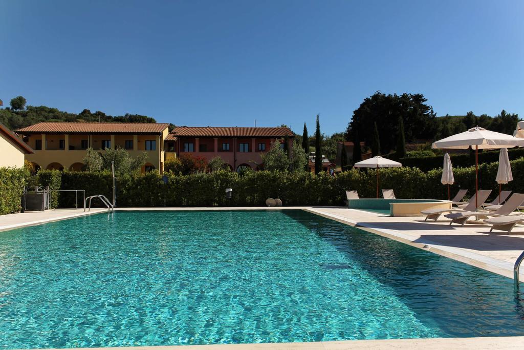 Le Corti Del Sole Residence Venturina Terme Ngoại thất bức ảnh