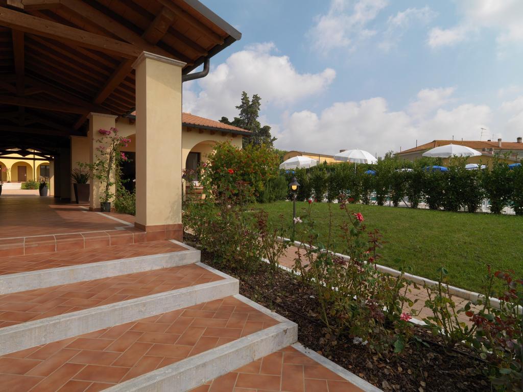Le Corti Del Sole Residence Venturina Terme Ngoại thất bức ảnh