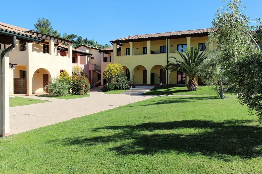 Le Corti Del Sole Residence Venturina Terme Ngoại thất bức ảnh